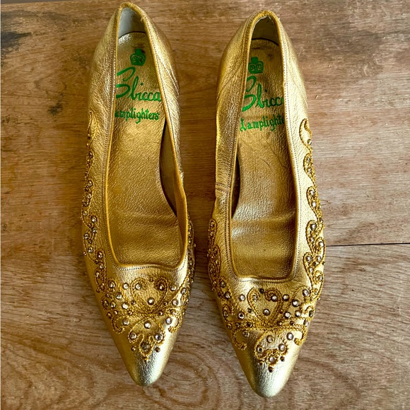 SBICCA LAMPLIGHTERS Vtg 80’s Gold Metallic Leather Embroidered Beaded Flats 5B - Picture 10 of 11